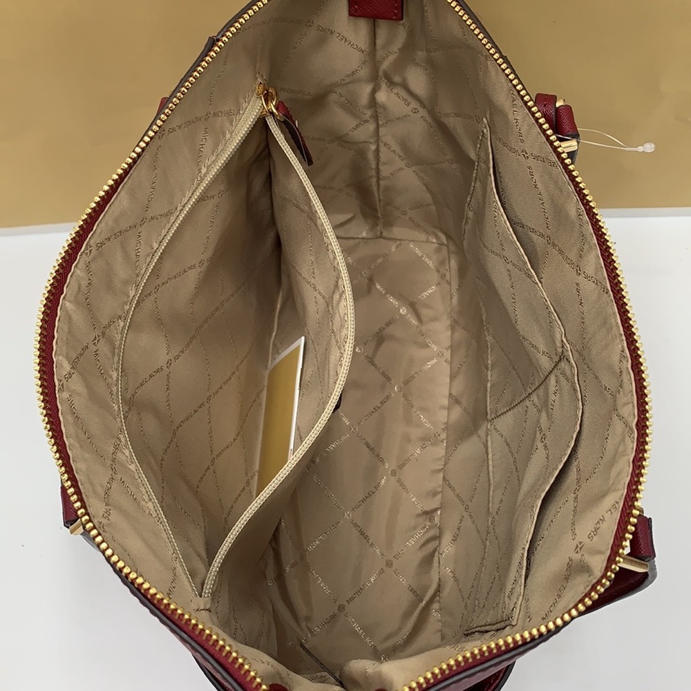 NWT MICHAEL KORS CHARLOTTE LARGE TOP ZIP TOTE BAG Dark Cherry COLOR NWT - Picture 5 of 16